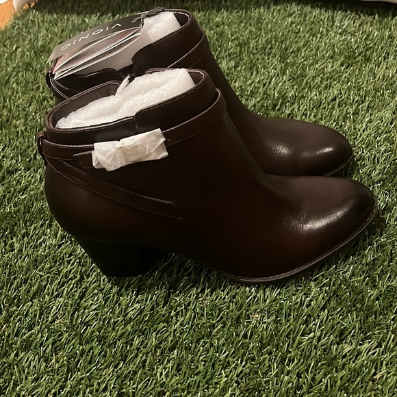 Vionic Upton Leather Ankle Boots Orthaheel Zip Deco Buckle new - Picture 6 of 15